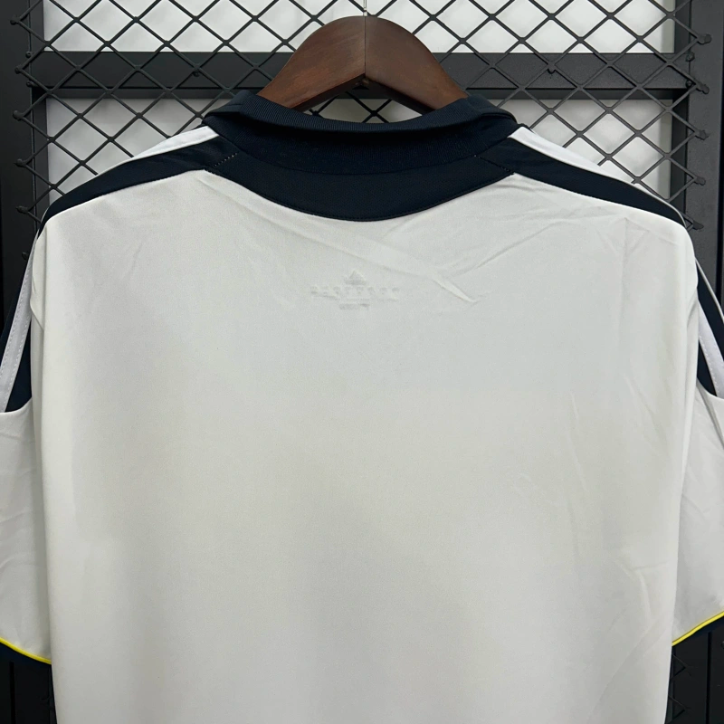 Chelsea Away 2011/12