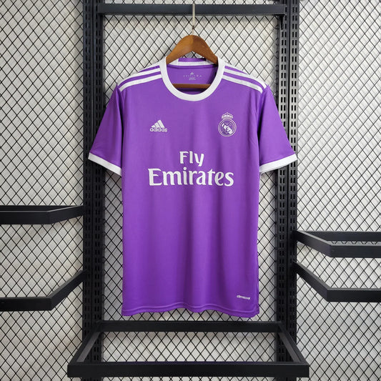 Real Madrid 2016/17 Away