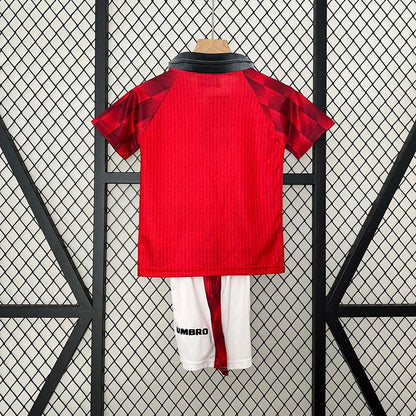 Manchester United Home 1996/97 Kids Size