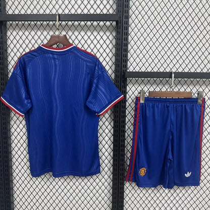Manchester United Away 2026/27 Kids Size