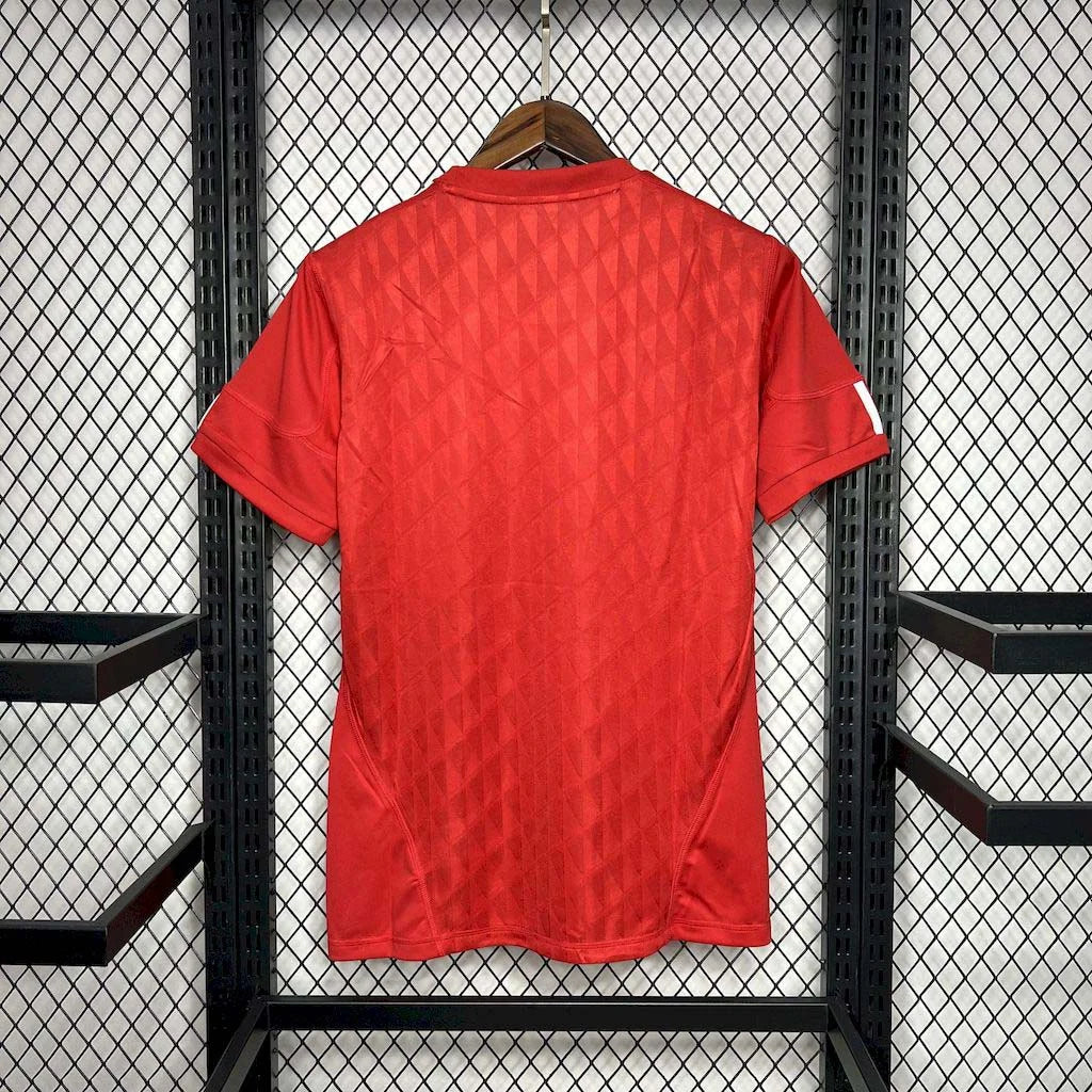Liverpool Home 2010/11