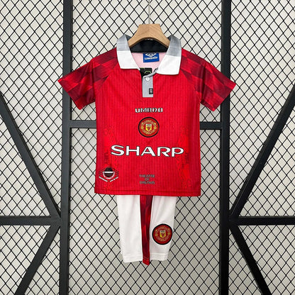 Manchester United Home 1996/97 Kids Size