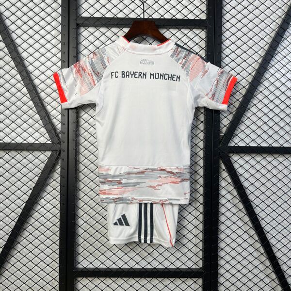 Bayern Munchen Away 2025/26 Kids Size