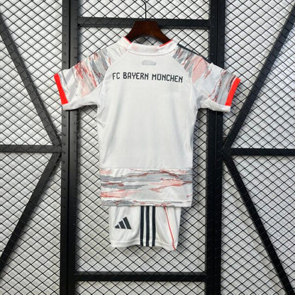Bayern Munchen Away 2025/26 Kids Size
