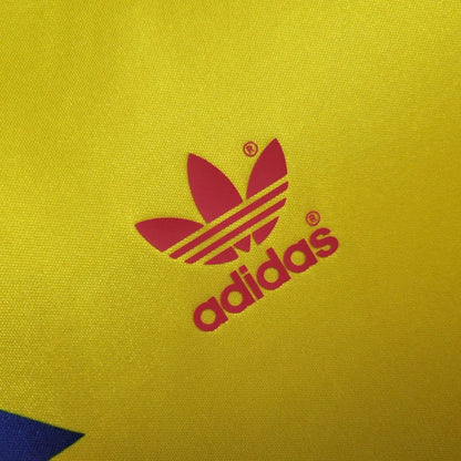 Colombia Home 1990