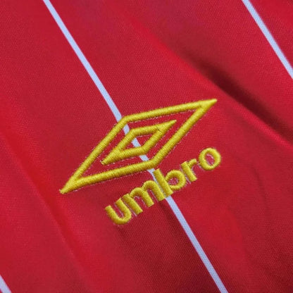 Liverpool 1983/84 Home