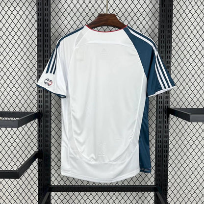 Liverpool Away 2006/07